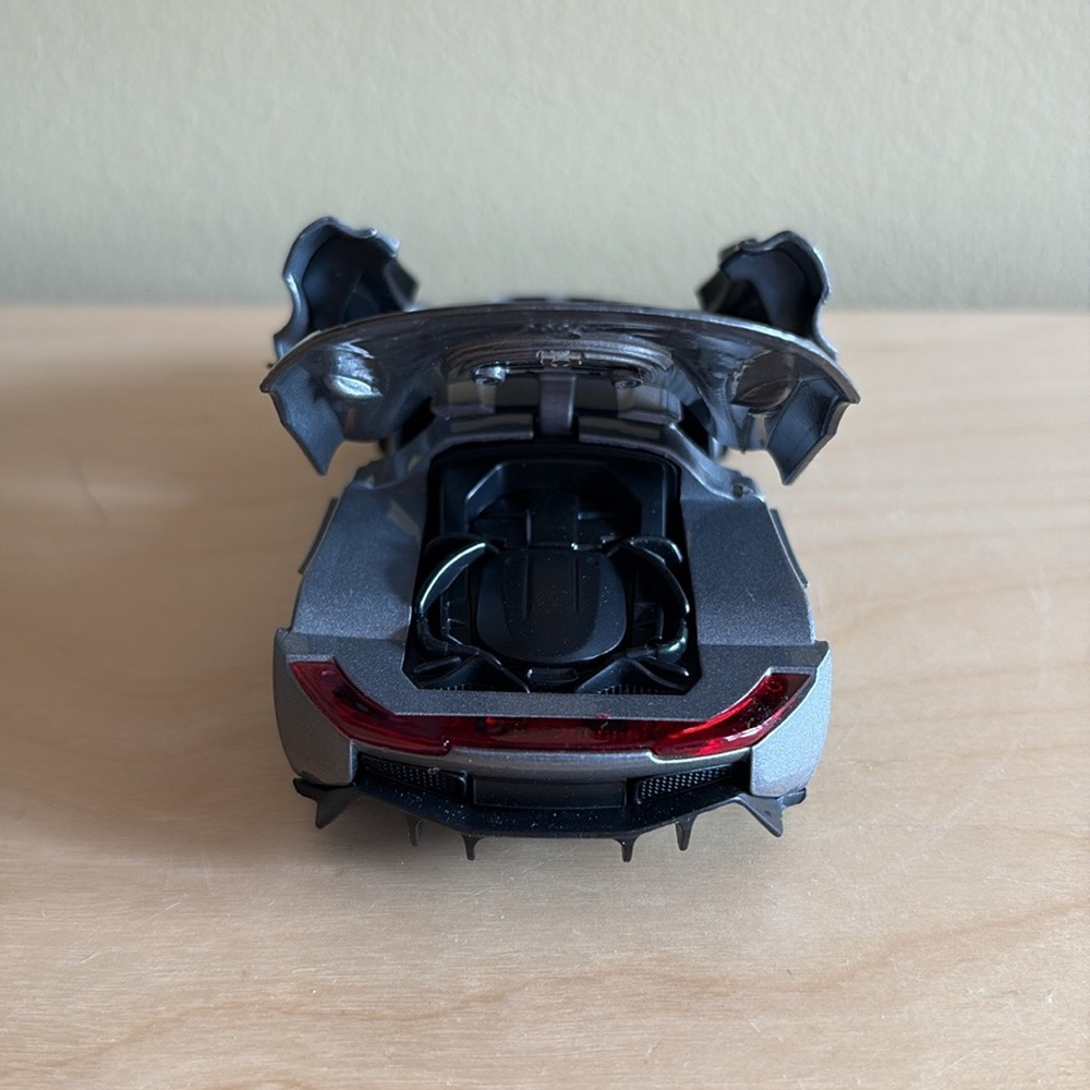 Jaguar C-X75 Model 1:32 - brand new - Picture 11 of 12